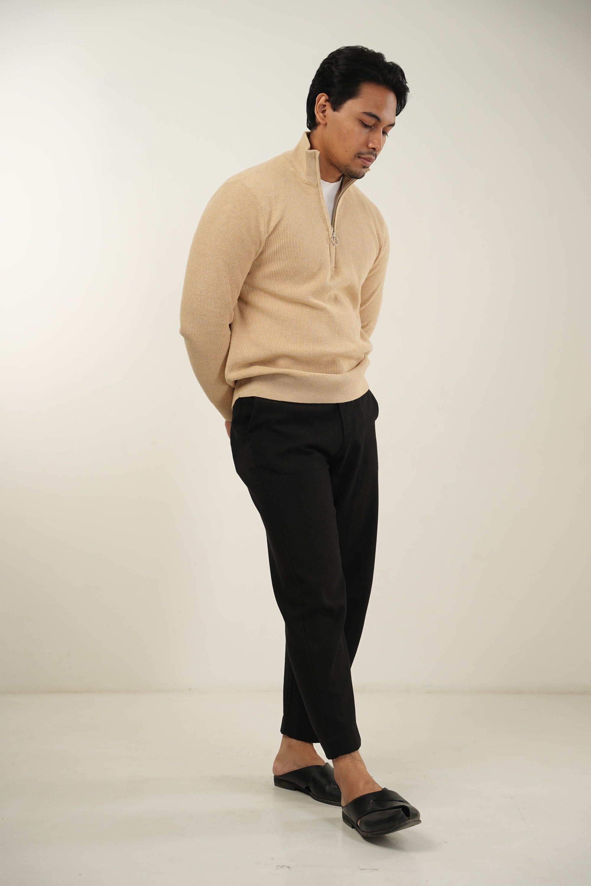 Mock Neck Zipper Sweater in Oatmeal