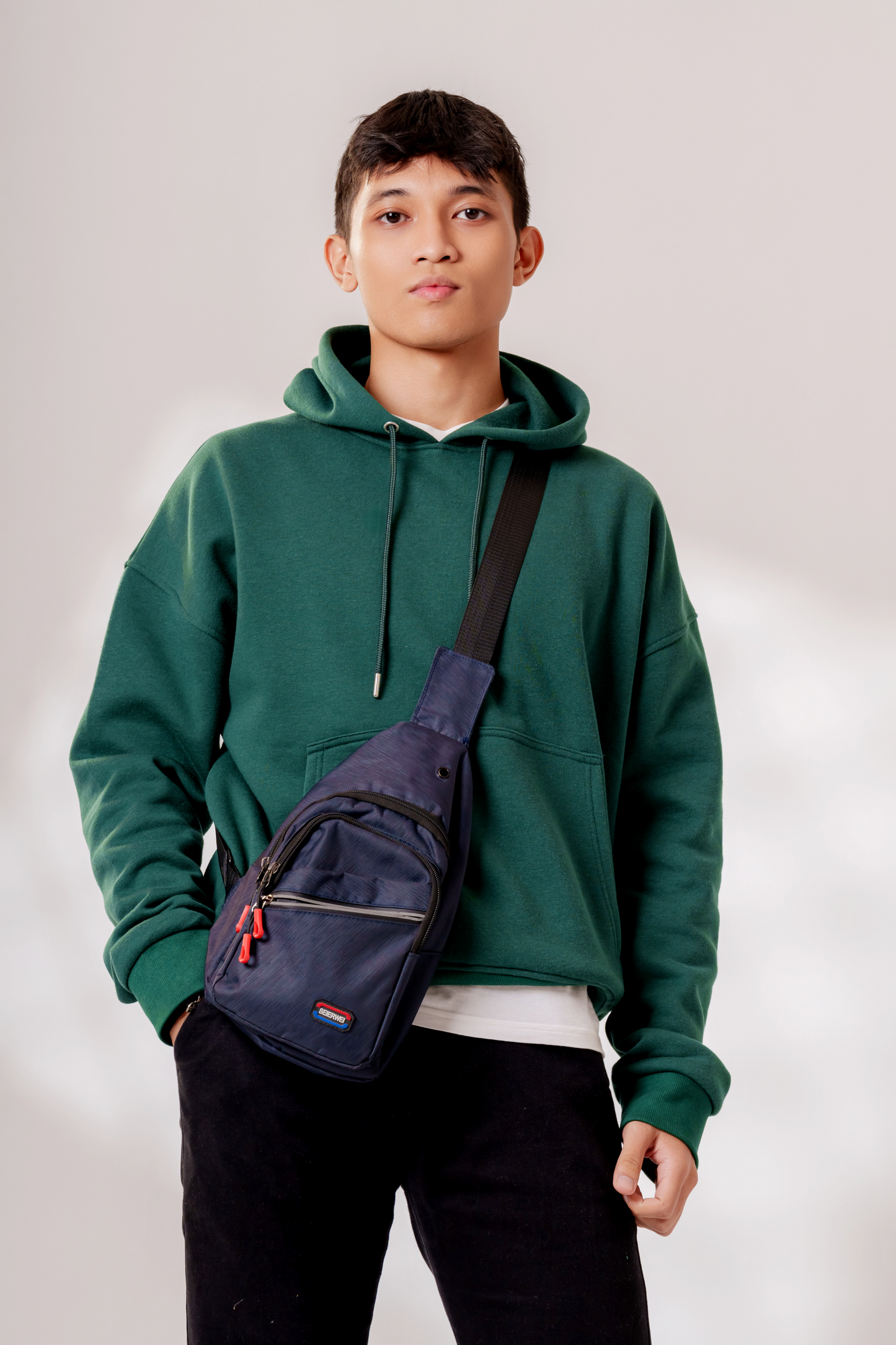 1990's Nostalgia' Oversized Hoodie in Varsity Green